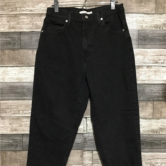 Levi’s High Waisted Mom Jeans Women’s 31x29 Washed Black Denim Stretch - Picture 5 of 10